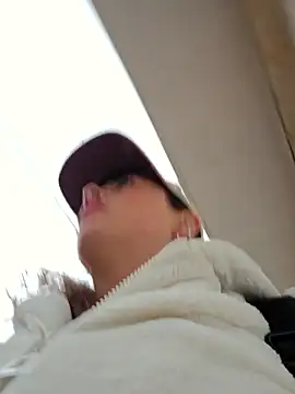 Snapshot of Sairy_ chatting on February 24, 2026, 9:48 pm Sairy online show from February 24, 2026, 9:48 pm