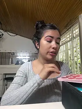 alice kingsley  online show from March 27, 2026, 8:10 pm