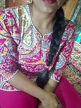 Shalini telugu09 online show from November 11, 2025, 6:52 am