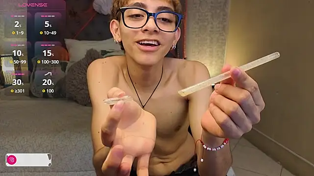 Matty Sparkk online show from October 22, 2025, 2:05 pm