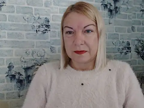 Lillia Ray online show from October 5, 2025, 8:49 am