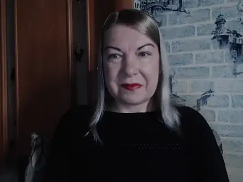 Lillia Ray online show from March 31, 2026, 6:48 am