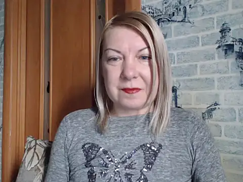 Lillia Ray online show from February 8, 2026, 9:18 am