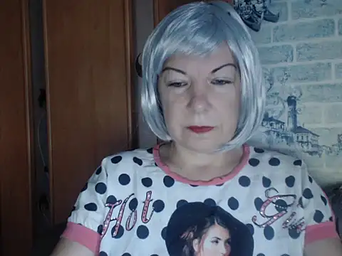 Lillia Ray online show from July 29, 2026, 7:29 am