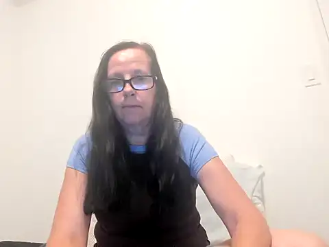 peachgoddess online show from August 3, 2026, 2:41 am