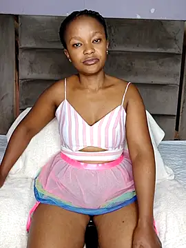 ShyTiny Bae online show from November 15, 2025, 8:24 pm