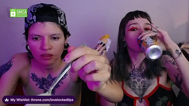 lovelockedlips online show from April 3, 2026, 10:16 pm