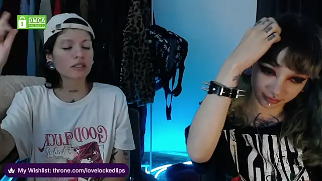 lovelockedlips online show from May 27, 2026, 3:14 am