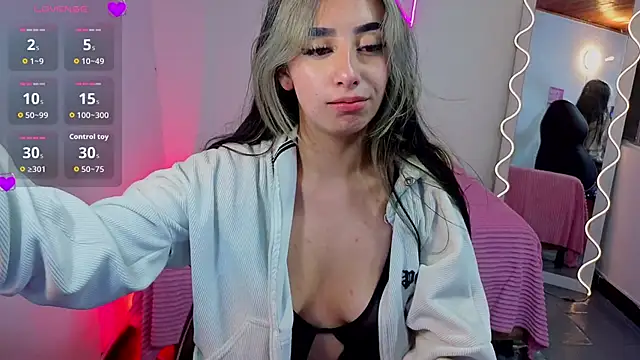 Malory tay1 online show from November 1, 2025, 6:46 pm