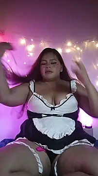 Trilyn25 online show from June 26, 2026, 2:28 am