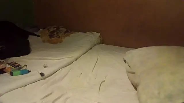 JoaoPinto0 online show from September 13, 2025, 12:54 am