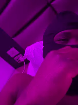 noface guy09 online show from March 20, 2025, 3:02 am