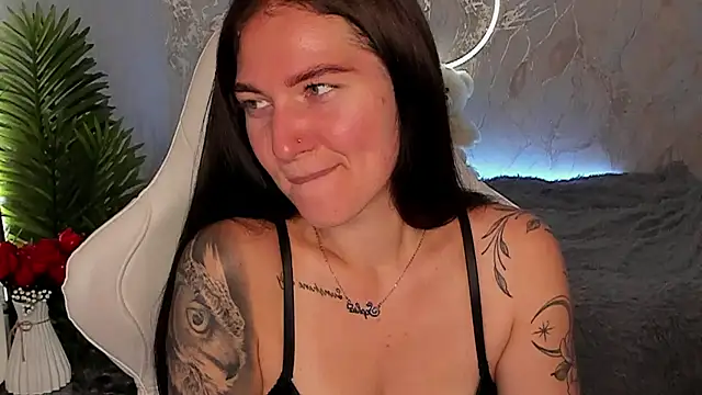 babyisperfect online show from July 25, 2026, 1:46 am