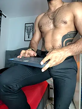 Snapshot of Maximiliano_ford chatting on October 30, 2025, 8:56 am Maximiliano ford online show from October 30, 2025, 8:56 am