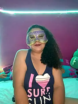 Pequitas sexi online show from October 16, 2025, 5:49 am