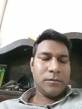 vikesh05 online show from November 21, 2025, 8:41 pm