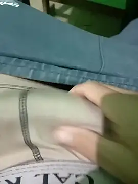 Snapshot of paulo666k chatting on March 20, 2025, 9:13 pm paulo666k online show from March 20, 2025, 9:13 pm