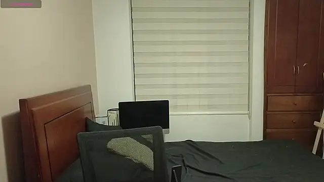 Snapshot of hardaftercum chatting on April 9, 2026, 12:12 am hardaftercum online show from April 9, 2026, 12:12 am