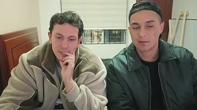 Snapshot of hardaftercum chatting on March 31, 2026, 2:24 am hardaftercum online show from March 31, 2026, 2:24 am