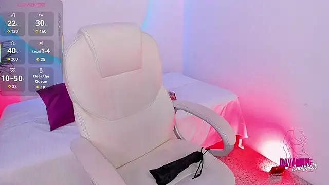 Dayanne campbelll online show from December 22, 2025, 11:38 pm