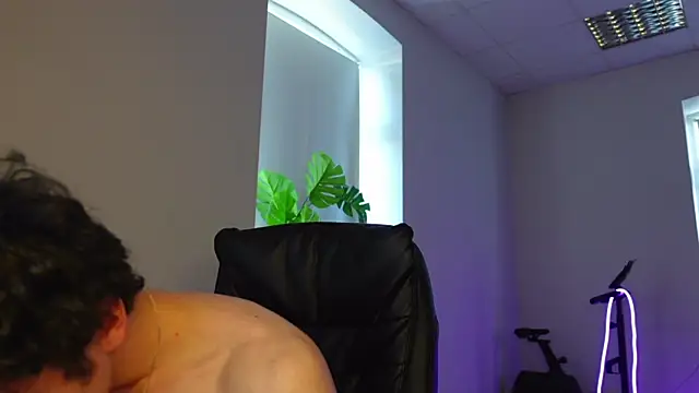 Brad Holloway online show from April 1, 2026, 1:41 pm