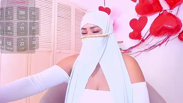 Layla arabelle online show from February 14, 2026, 8:31 pm