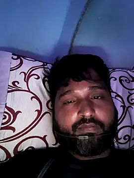 Snapshot of John96999 chatting on October 7, 2025, 9:27 pm John96999 online show from October 7, 2025, 9:27 pm