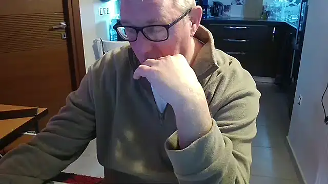 JamesBauer online show from February 3, 2026, 6:22 am