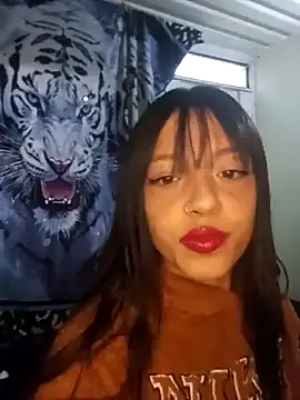 Snapshot of chloe_03_ chatting on November 21, 2025, 9:14 pm chloe 03 online show from November 21, 2025, 9:14 pm