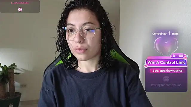 Snapshot of Mabbaldama chatting on March 21, 2025, 7:13 pm Mabbaldama online show from March 21, 2025, 7:13 pm