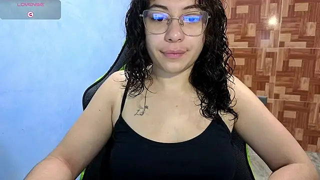 Snapshot of Mabbaldama chatting on September 19, 2025, 4:11 pm Mabbaldama online show from September 19, 2025, 4:11 pm