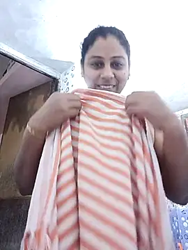 JENNIFERtamil online show from February 9, 2026, 8:12 am