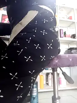 Snapshot of Zunn_0 chatting on March 18, 2025, 3:56 am Zunn 0 online show from March 18, 2025, 3:56 am