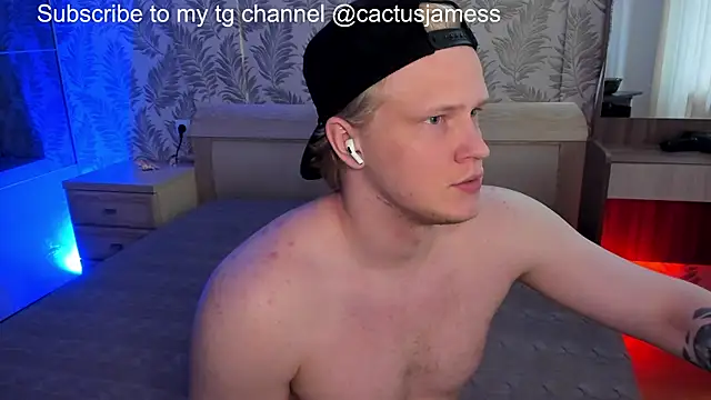 Snapshot of Cactus__James chatting on May 31, 2026, 1:11 am Cactus James online show from May 31, 2026, 1:11 am