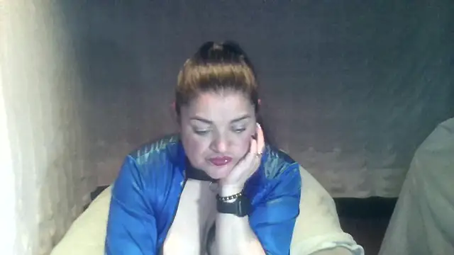 Snapshot of sexy_camy1 chatting on March 4, 2026, 1:35 am sexy camy1 online show from March 4, 2026, 1:35 am