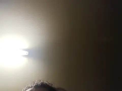 mimi19820 online show from April 15, 2026, 7:29 pm