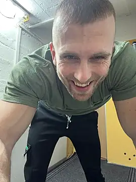 trainwithme online show from March 31, 2026, 11:23 am