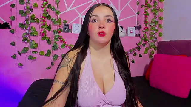  mia and mike  online show from March 22, 2025, 11:53 am