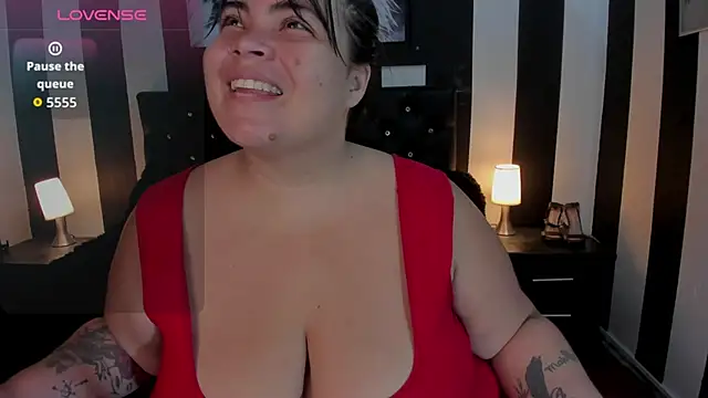 dirtyBBWplay online show from October 26, 2025, 2:17 pm