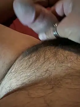 Snapshot of Max_965 chatting on April 8, 2026, 8:21 pm Max 965 online show from April 8, 2026, 8:21 pm