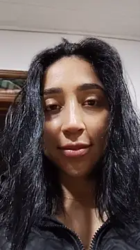 Elowyn online show from June 26, 2026, 11:43 pm