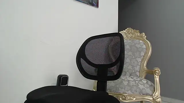 bigdick monster1 online show from January 19, 2026, 3:27 pm