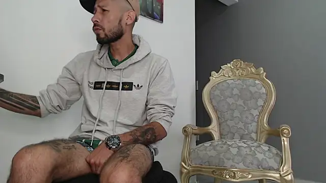 bigdick monster1 online show from November 17, 2025, 1:26 pm