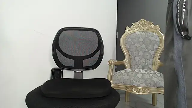 bigdick monster1 online show from November 18, 2025, 11:46 am