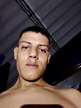 Snapshot of Pichoneterno chatting on February 8, 2026, 7:06 am Pichoneterno online show from February 8, 2026, 7:06 am