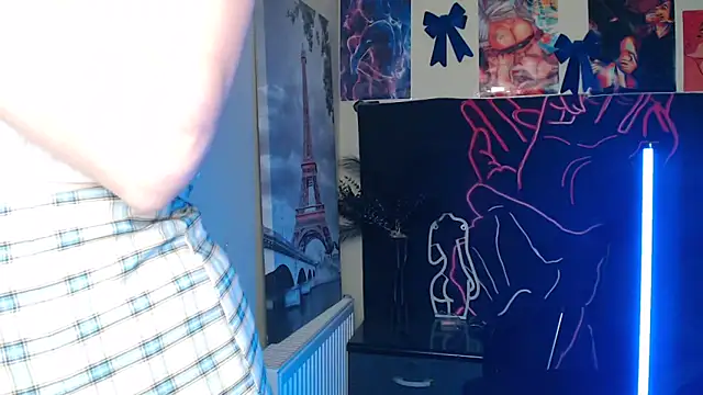 VanessaRey  online show from April 10, 2026, 2:57 pm