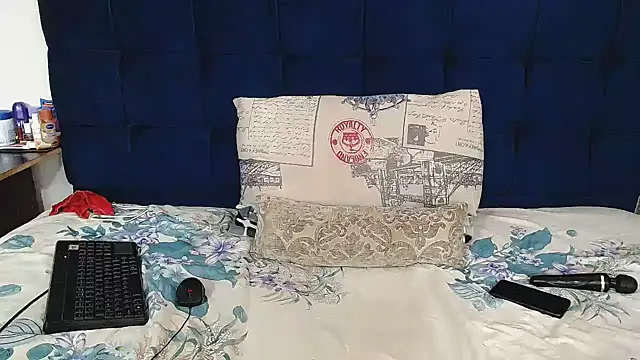 AriesCake online show from January 8, 2026, 1:50 pm