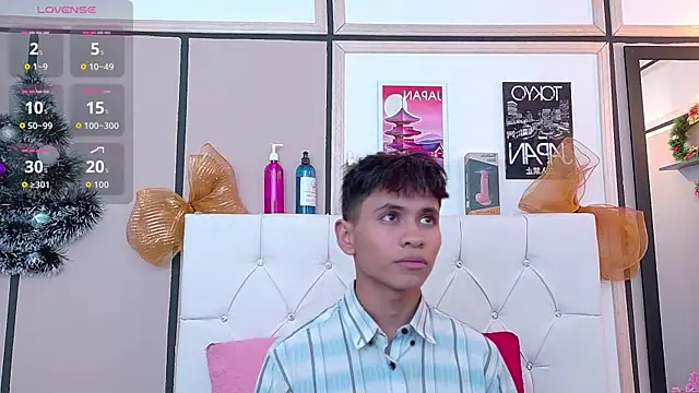 Ethan Westt online show from January 7, 2026, 8:03 pm