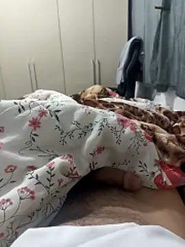 Snapshot of JovanRJ chatting on October 31, 2025, 12:02 pm JovanRJ online show from October 31, 2025, 12:02 pm