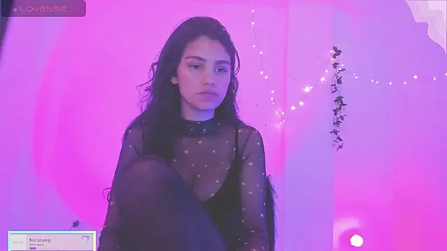 Snapshot of Gia_Blair chatting on May 25, 2026, 6:17 pm Gia Blair online show from May 25, 2026, 6:17 pm